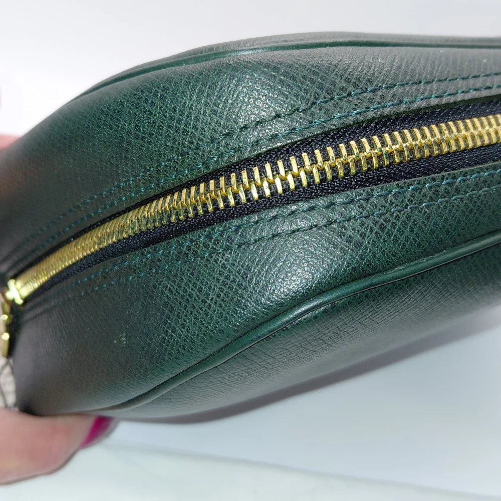 Louis Vuitton Dark Green Taiga Leather GM Trousse Toilette Pouch Bag Clutch Vtg